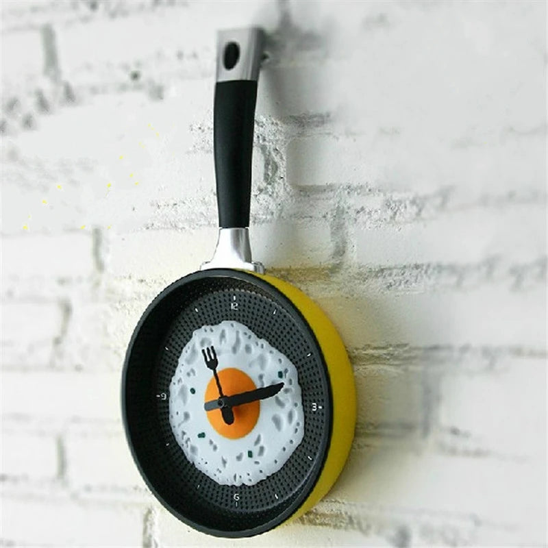 Egg pot shape kitchen clock